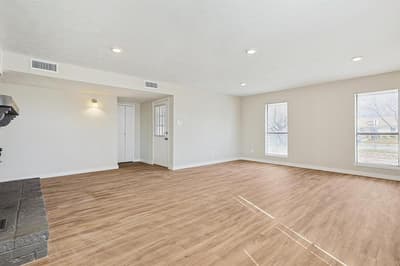 5753 Valley Mills Drive, Garland TX 75043 - Photo 5