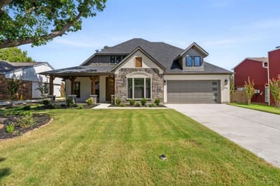 819 Beverly Drive, Grapevine TX 76051 - Photo 2