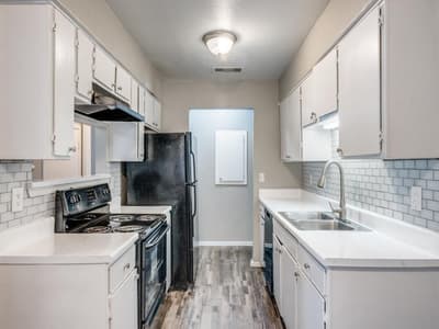 1122 Millview Drive # 1703, Arlington TX 76012 - Photo 4