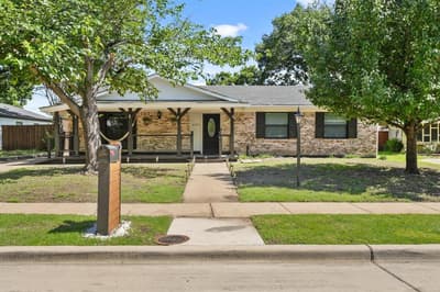 2795 Beechmont Drive, Dallas TX 75228