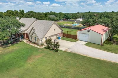 225 PEAR TREE Lane, Collinsville TX 76233