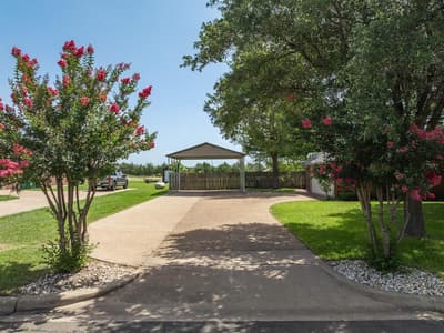 716 Retoma Park Drive, Robinson TX 76706 - Photo 2