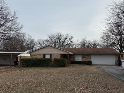 415 W Highland Drive, Whitewright TX 75491
