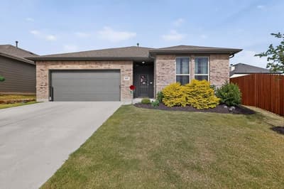 645 Pawprint Hollow, Godley TX 76044