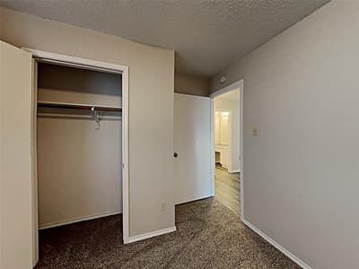 3404 Vine Ridge, Bedford TX 76021 - Photo 3