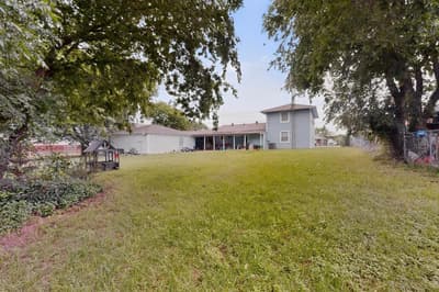 8927 Beckley View Avenue, Dallas TX 75232 - Photo 4