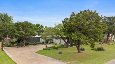 5007 Comanche Drive, Granbury TX 76049 - Photo 2