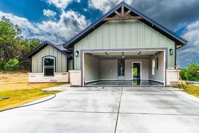 916 Mojave Trail, Granbury TX 76048