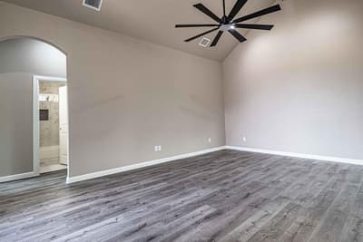 916 Mojave Trail, Granbury TX 76048 - Photo 5