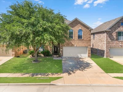 1725 Birds Eye Road, Fort Worth TX 76177