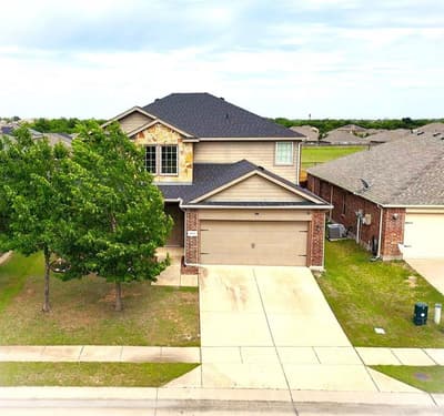 2135 Forest Meadow Drive, Princeton TX 75407 - Photo 2