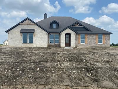 54 Sunny Side Road, Valley View TX 76272
