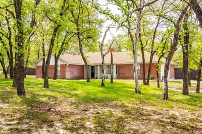685 County Road 3673, Paradise TX 76073