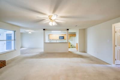 320 Shane Lane, Burleson TX 76028 - Photo 3