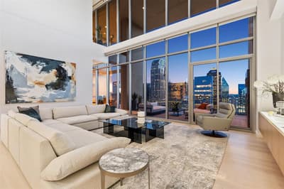 1717 Arts Plaza # 2309, Dallas TX 75201