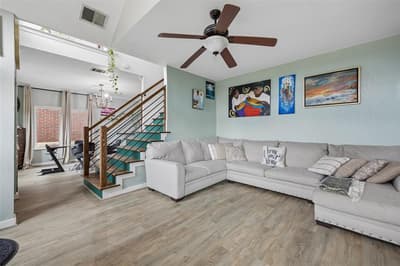 1407 Ranchview Court, Carrollton TX 75007 - Photo 5