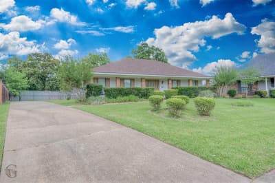 1407 Edgemont Circle, Bossier City LA 71111