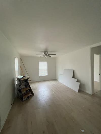 4731 Stokes Street, Dallas TX 75216 - Photo 2