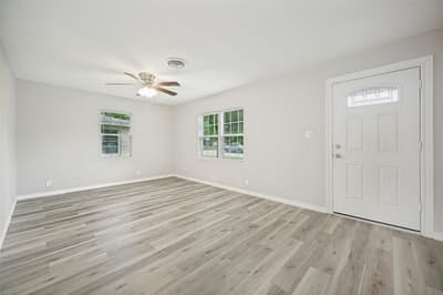 717 Small Street, Bowie TX 76230 - Photo 4