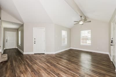 10522 Woodleaf Drive, Dallas TX 75227 - Photo 5