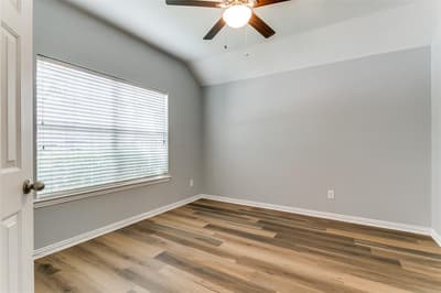 815 Creekside Drive, Little Elm TX 75068 - Photo 4