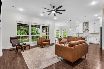 1028 W Day Street, Denison TX 75020 - Photo 2