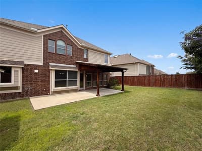 10330 Sandbar Drive, Irving TX 75063 - Photo 5