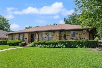 135 S Capri Drive, Duncanville TX 75116