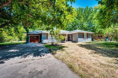 504 John Arden Drive, Waxahachie TX 75165 - Photo 2