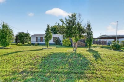 7601 River Run, Granbury TX 76049 - Photo 2
