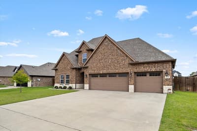 1010 Eva Drive, Greenville TX 75402 - Photo 3