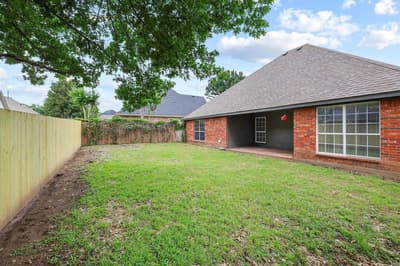 702 Madison Place, Sherman TX 75092 - Photo 4