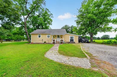 610 Crooked Creek Road, Edgewood TX 75117 - Photo 2