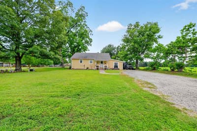 610 Crooked Creek Road, Edgewood TX 75117
