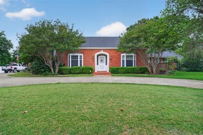 437 Craig Street, Hillsboro TX 76645