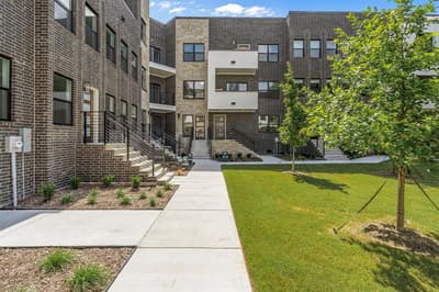304 Golden Bell Lane, Fort Worth TX 76107
