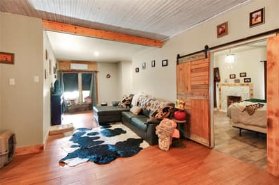 334 N Knox Street, Jacksboro TX 76458 - Photo 5