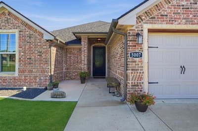 5007 Terlingua Drive, Granbury TX 76048 - Photo 3