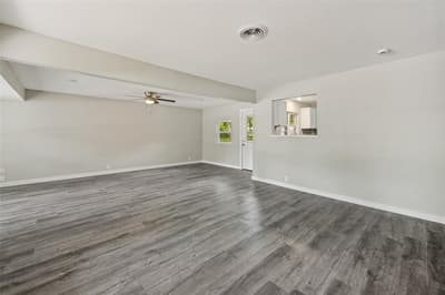 1305 W Lavender Lane, Arlington TX 76013 - Photo 5