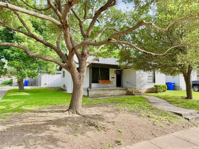 4500 Athens Avenue, Waco TX 76710 - Photo 4