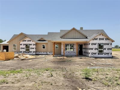 2016 Collin Street, Weatherford TX 76085