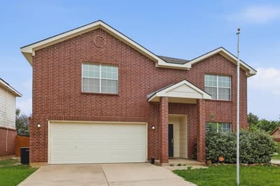 4957 Thorn Hollow Drive, Fort Worth TX 76244 - Photo 2