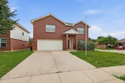 4957 Thorn Hollow Drive, Fort Worth TX 76244