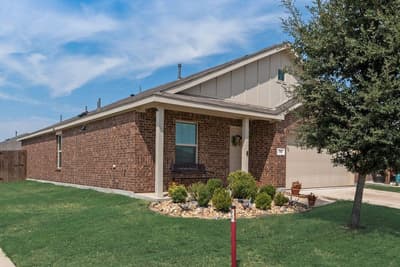 712 Odlozil Lane, Ennis TX 75119 - Photo 3