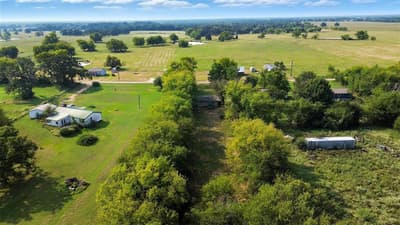 1080 CR 1235, Emory TX 75440