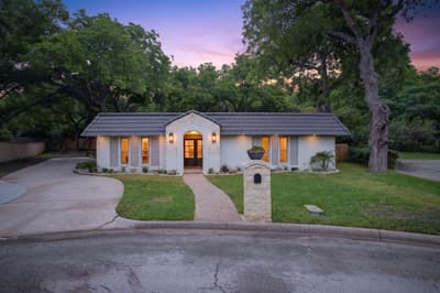 1512 Northcrest Court, Fort Worth TX 76107 - Photo 2