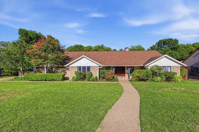 1116 Spring Lake Drive, Duncanville TX 75137