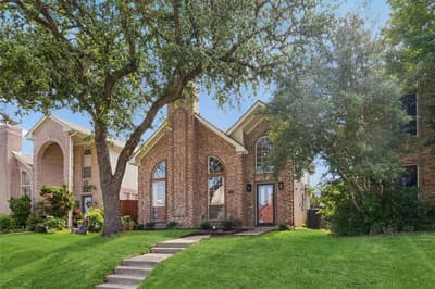2212 Meadowstone Drive, Carrollton TX 75006 - Photo 2