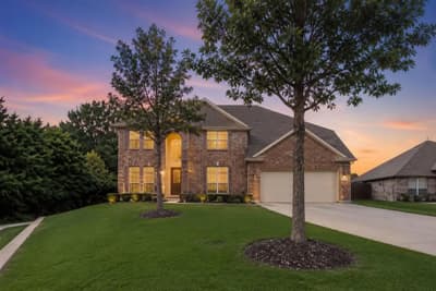 1300 Bellingham Circle, Glenn Heights TX 75154
