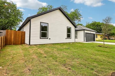 827 Powell Circle, Mesquite TX 75149 - Photo 2